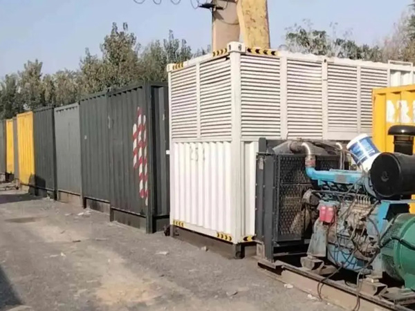 中江200KW柴油发电机机组每小时油耗是多少?
